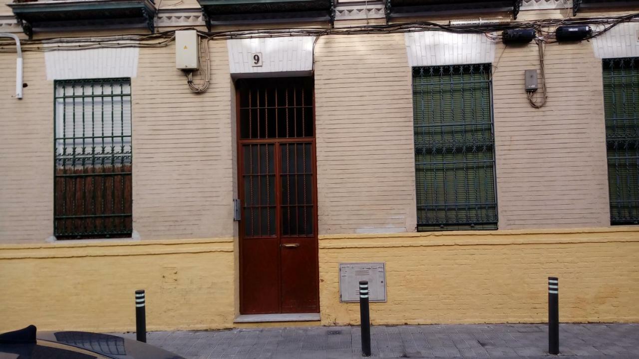 Acogedor Apartamento En Triana Sevilla Exterior photo